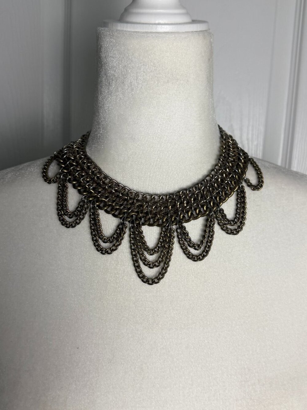 Fabulous Vintage Heavy Chain Loop Multi Strand layered Choker Necklace
